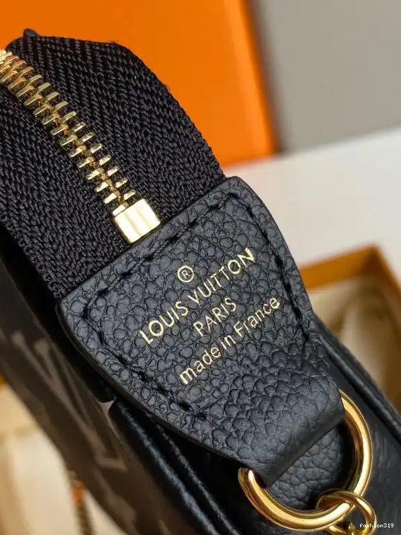 VUITTON POCHETTE ACCESSOIRES LOUIS MINI 0329